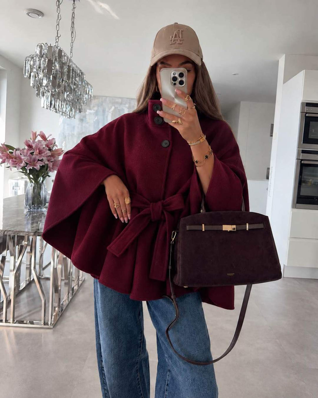 Poncho cape ample à col montant boutonné et ceinture à nouer