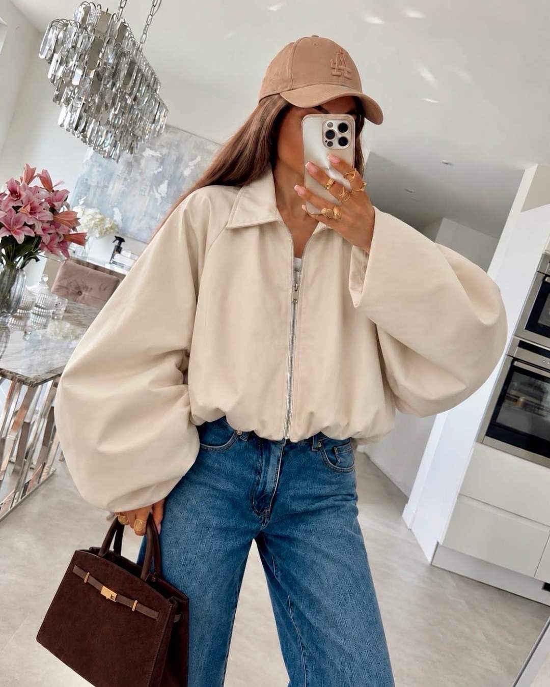 Veste courte zippée à manches ballon volumineuses