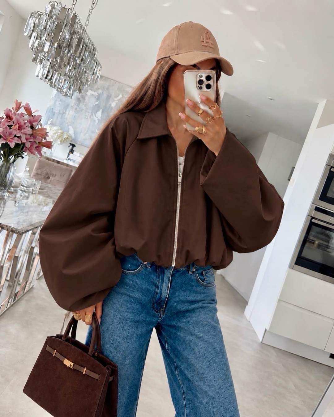 Veste courte zippée à manches ballon volumineuses
