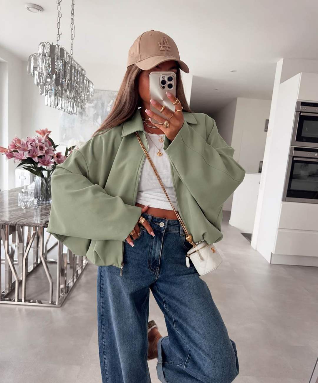 Veste courte zippée col chemise à bas élastiqué effet ballon